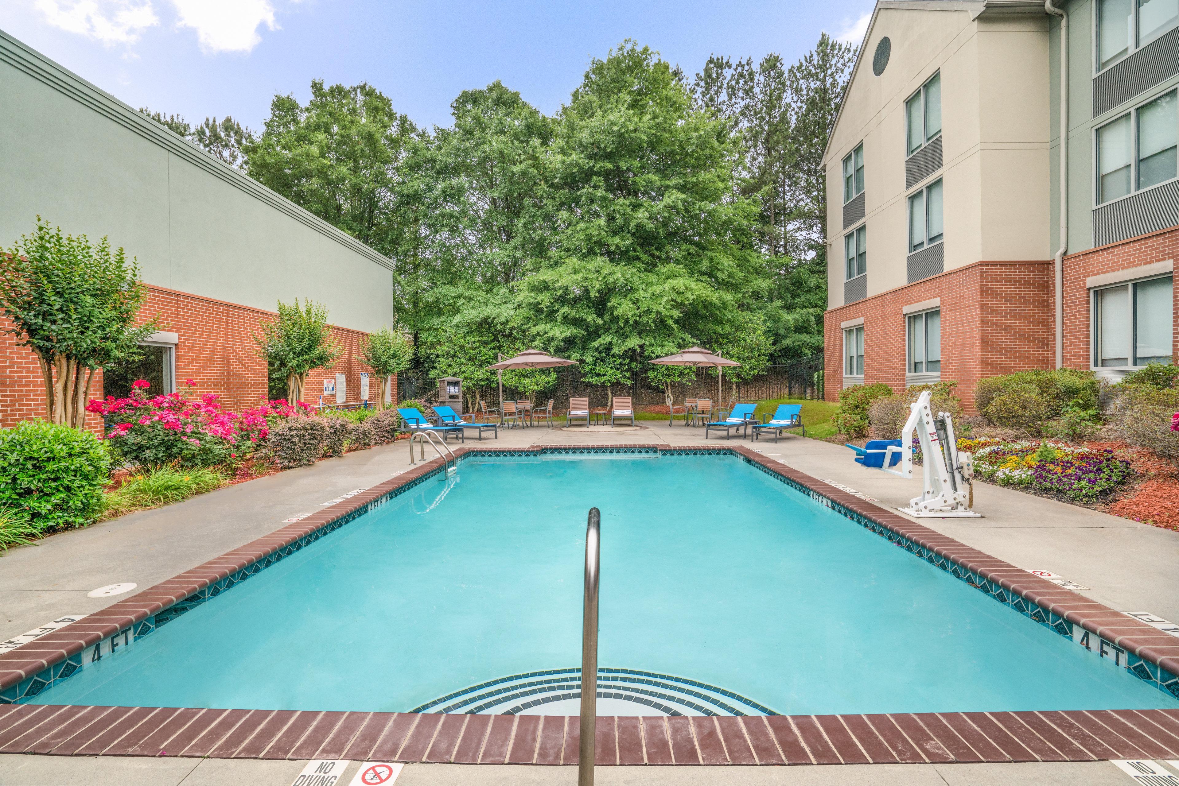 Holiday Inn Atlanta/Roswell By Ihg Екстериор снимка