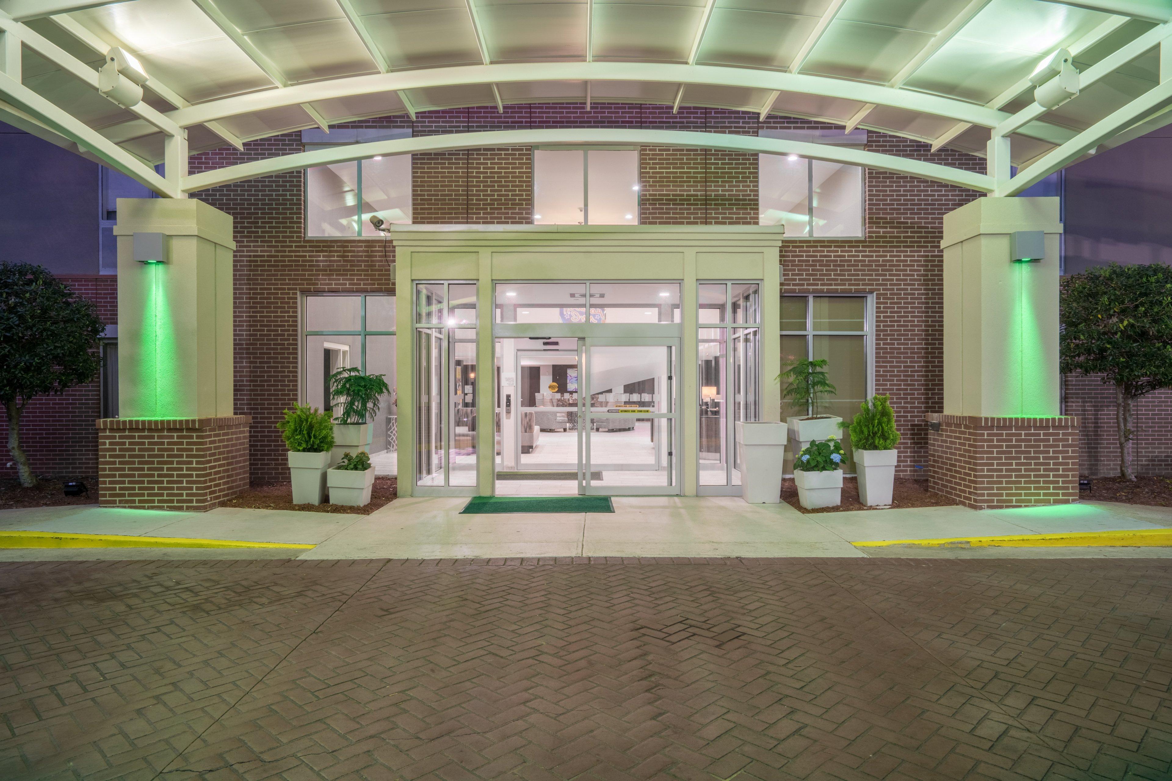 Holiday Inn Atlanta/Roswell By Ihg Екстериор снимка