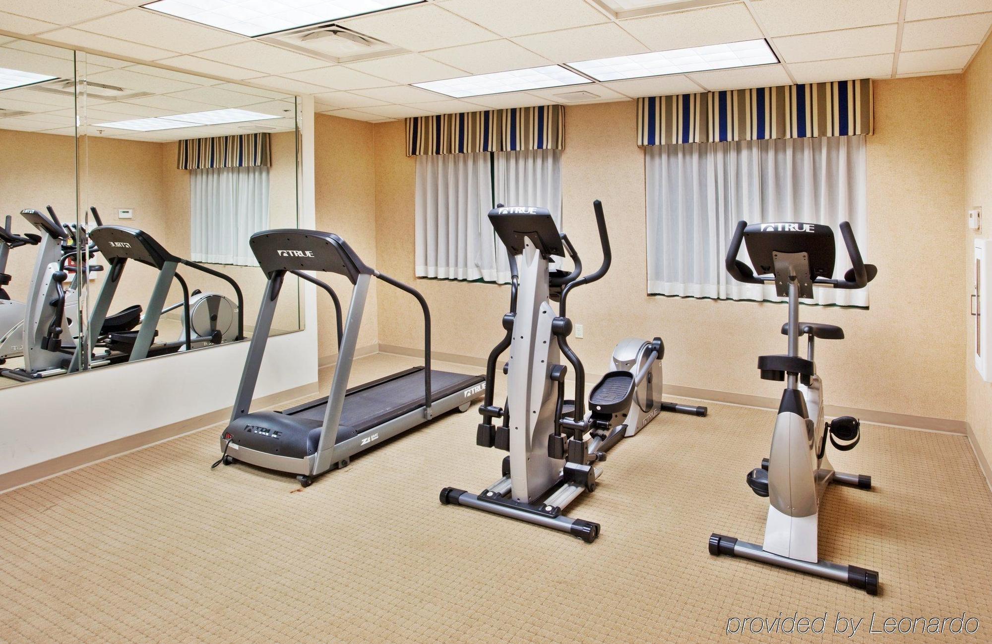 Holiday Inn Atlanta/Roswell By Ihg Съоръжения снимка